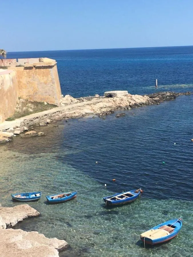 Cielomare Apartments - Amilcare Sea Front Terrace Trapani